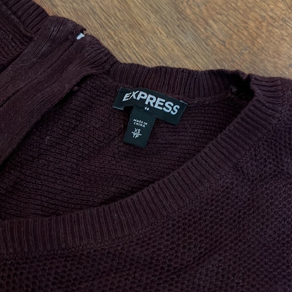 Express sweater! - Picture 2 of 5